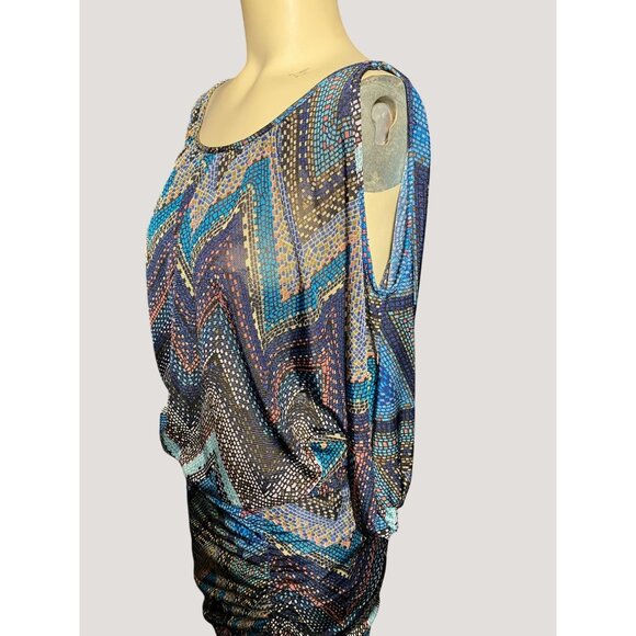Soprano Dress Size Medium Bodycon Multicolor Chevron Print Cold Shoulder - Picture 2 of 7